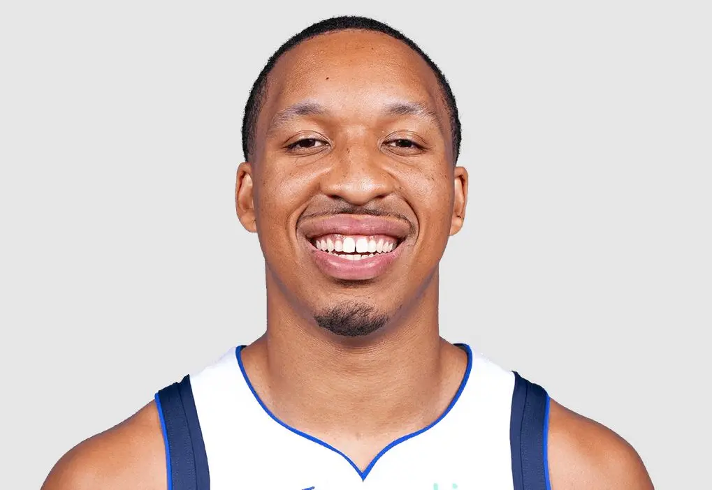 NBA季后赛赛后再迎强敌，夏洛特黄蜂绝杀压哨，主帅态度——更衣室稳定，心理建设被强调的简单介绍