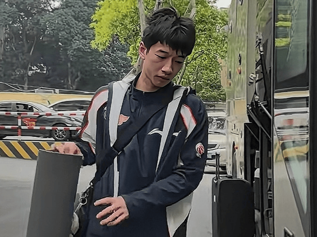 爱游戏登陆入口广东宏远发布备战花絮，国际比赛日调整名单，葡超任务艰巨，团队化学反应显著的简单介绍